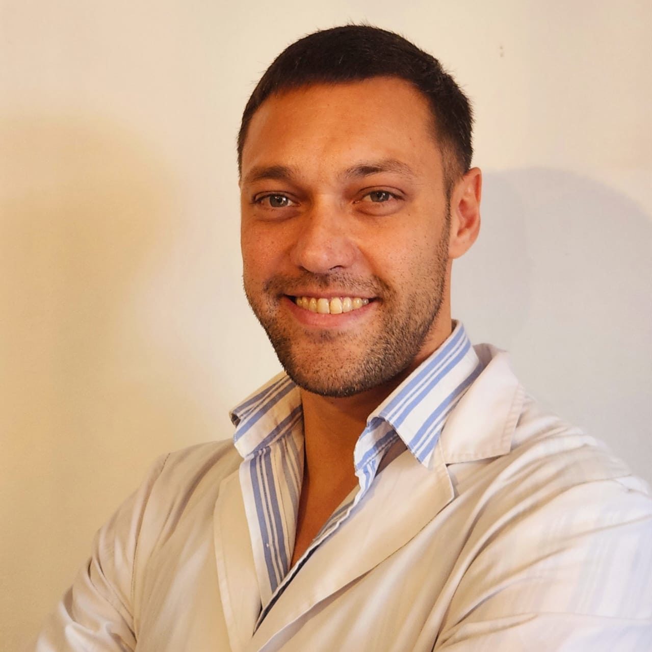 Doctor Mercado José - Ecógrafo